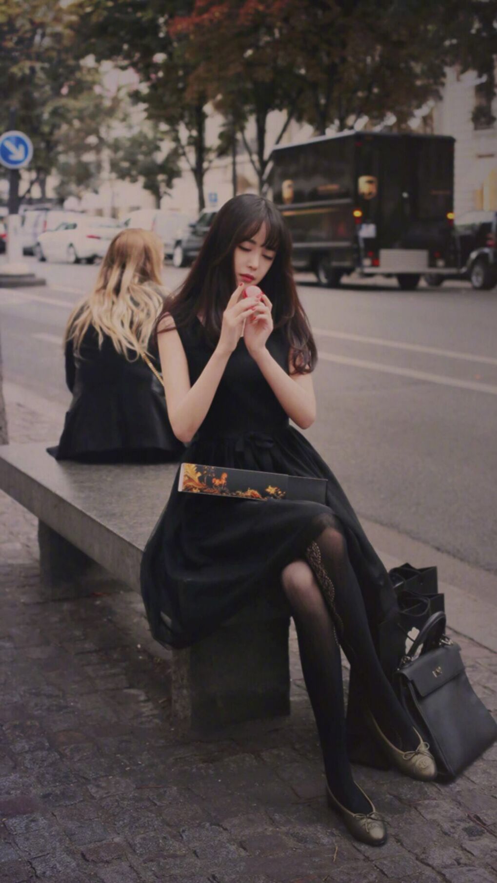 乐鱼体育平台app下载-单车越野赛：山野中的极速飞驰，单车山地越野车视频