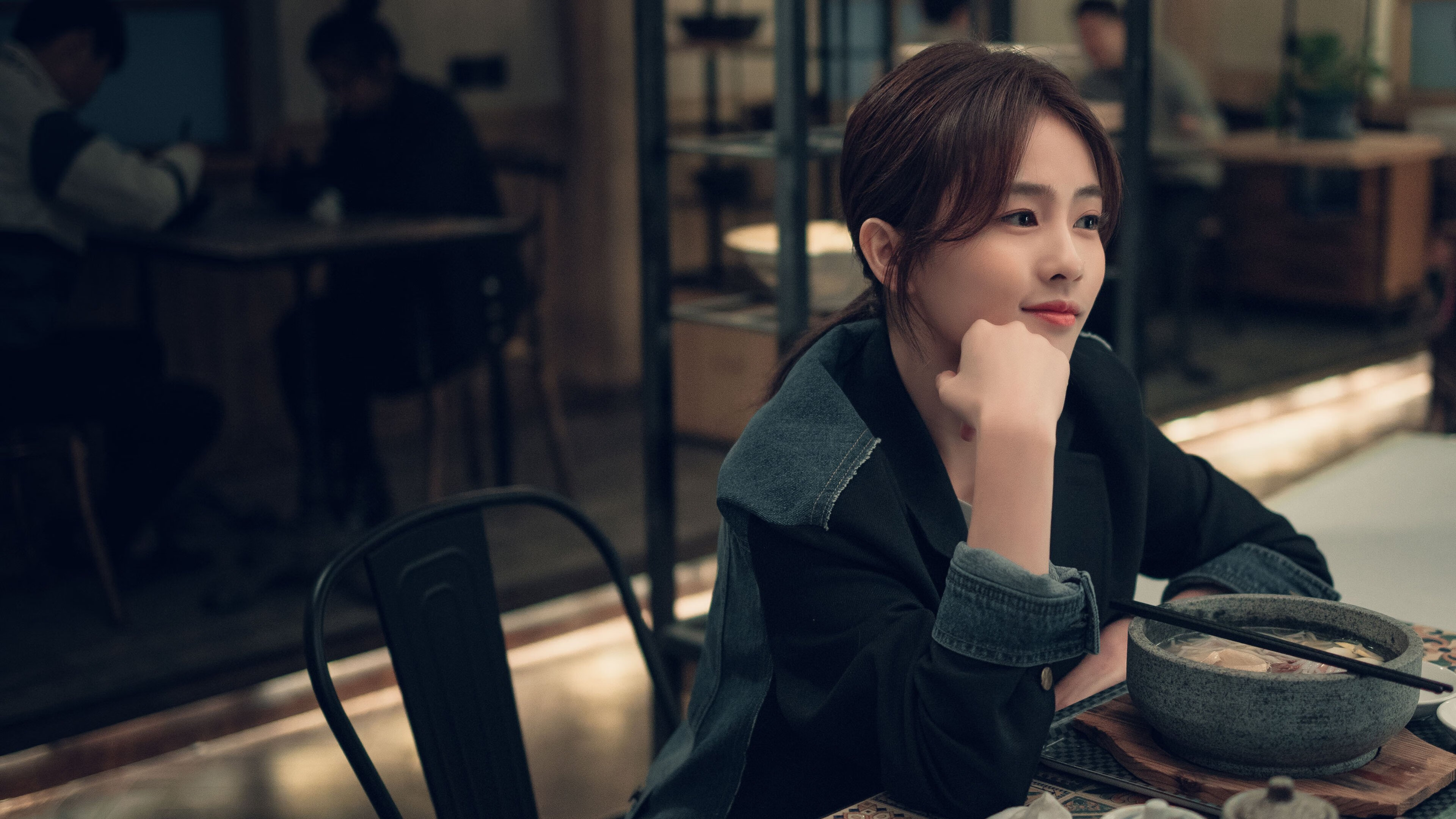 下载乐鱼体育APP-城市速降滑板赛，街头风潮的极限挑战，速降滑板最高时速