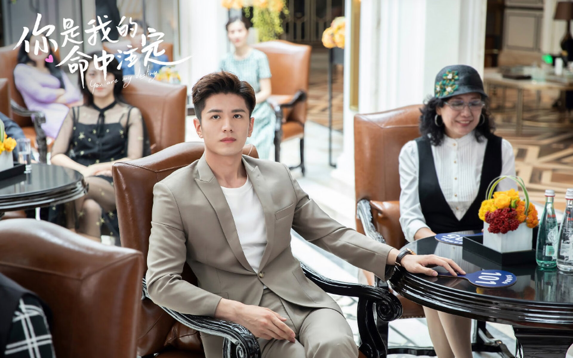 爵士大将戈贝尔连续场砍下+板，爵士续约戈贝尔