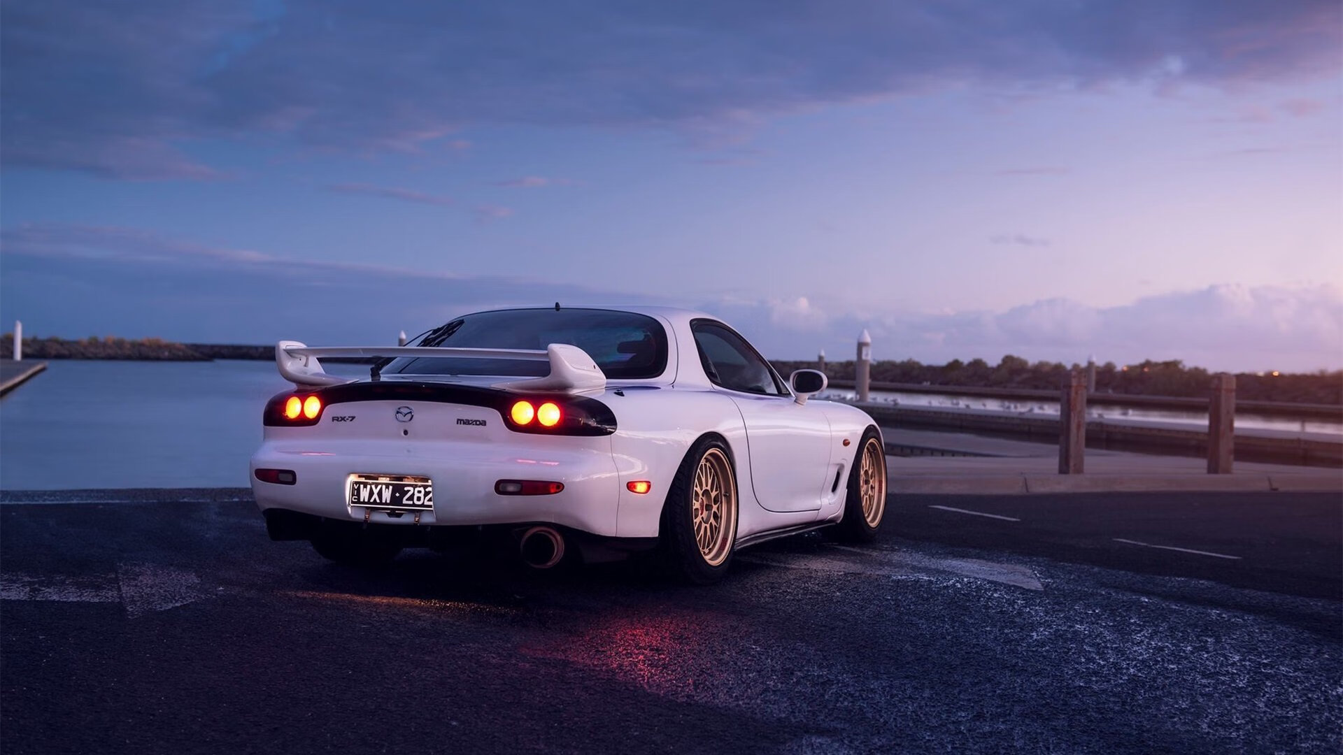 精彩强强对阵,人气爆棚现场热烈!,强强对决下一句