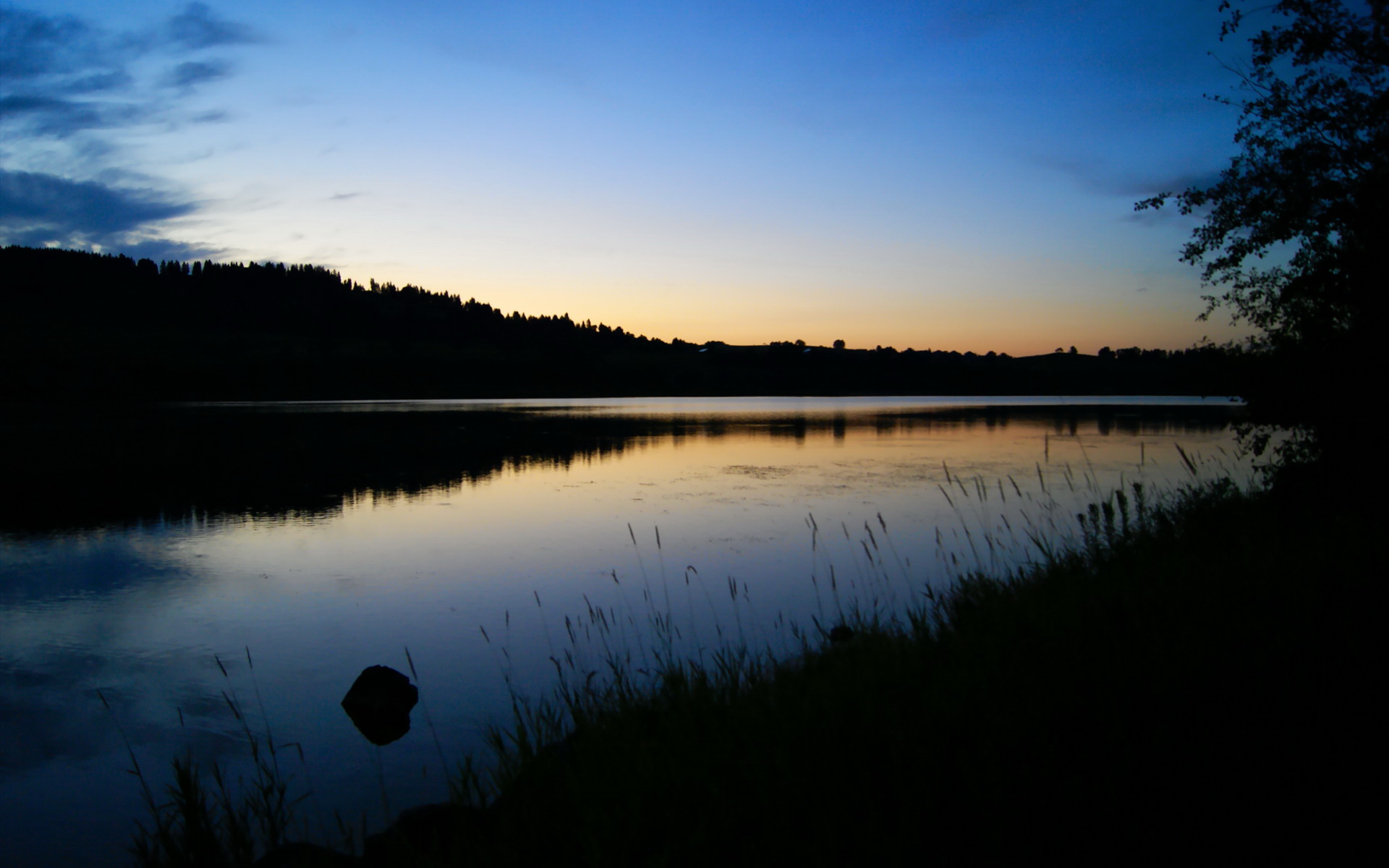 乐鱼体育登录-英格兰俱乐部是否应减少外援依赖，英格兰球队怎么样