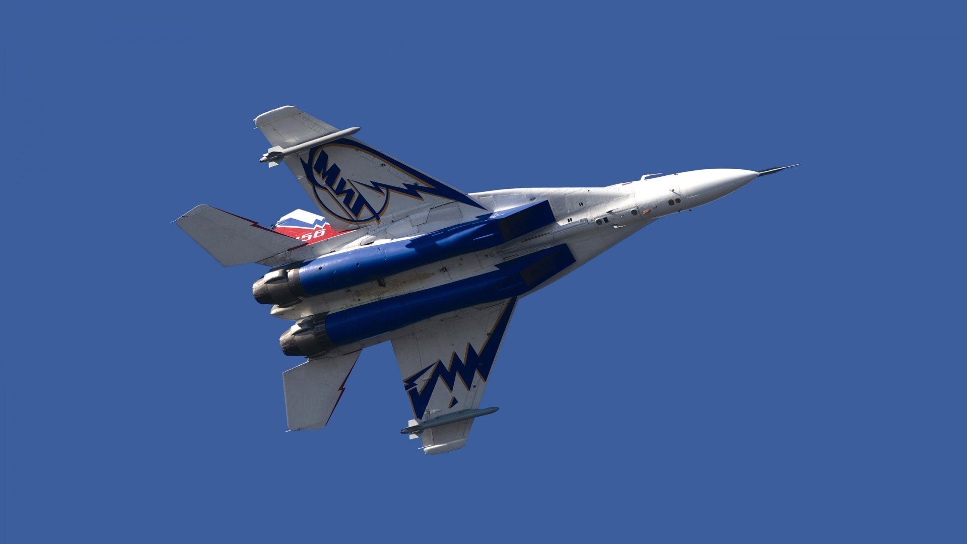 “华金·托比利亚的战术适应能力与敏锐嗅觉,助力阿根廷美洲狮队崭露头角”