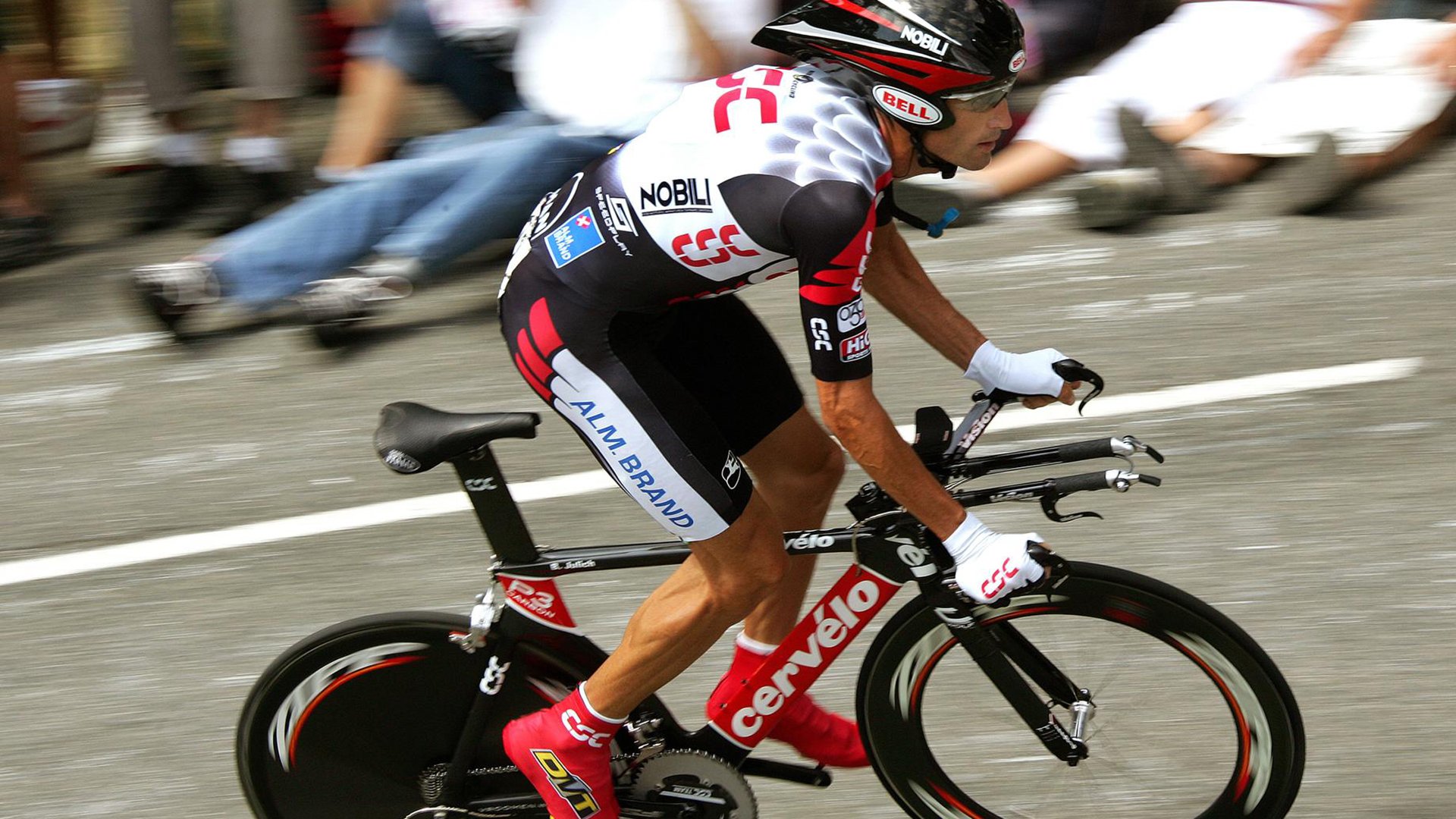 独行侠前锋展示精准中投获得主帅信任,独行侠签约中国球员